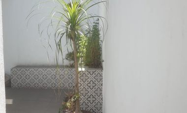 Se renta casa en Fracc Villas El Marques, en Cuautlancingo, Puebla