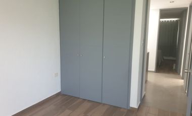 Se renta casa en Fracc Villas El Marques, en Cuautlancingo, Puebla