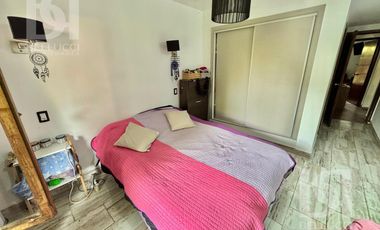 Casa de 3 ambientes zona Los Pinares en VENTA