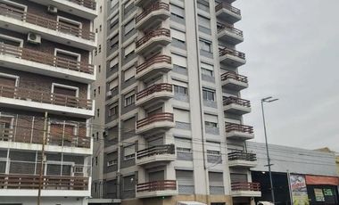 Departamento en venta - 3 Dormitorios 3 Baños - 114Mts2 - Remedios de Escalada