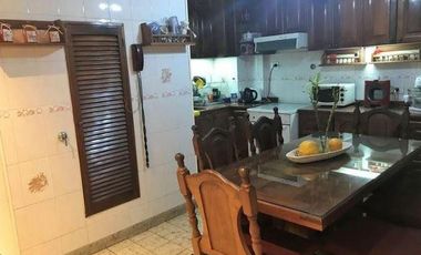 Departamento en venta - 3 Dormitorios 3 Baños - 114Mts2 - Remedios de Escalada