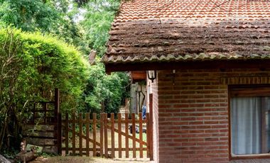Casa en venta - 2 Dormitorios 2 Baños - Cochera - 500Mts2 - Ostende