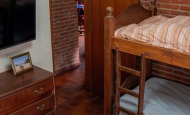 Casa en venta - 2 Dormitorios 2 Baños - Cochera - 500Mts2 - Ostende