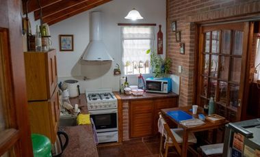 Casa en venta - 2 Dormitorios 2 Baños - Cochera - 500Mts2 - Ostende