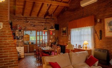 Casa en venta - 2 Dormitorios 2 Baños - Cochera - 500Mts2 - Ostende