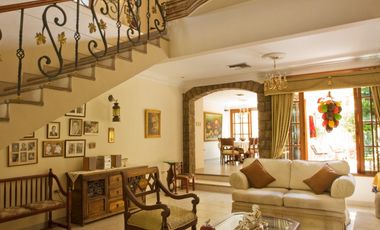 SE VENDE AMPLIA CASA EN EL SECTOR DE BAVARIA, SANTA MARTA