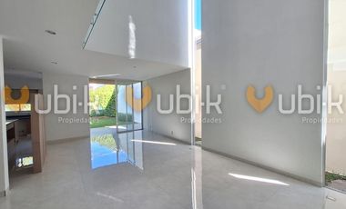 COLINAS DE SAN JAVIER - RESIDENCIA NUEVA EN VENTA ZAPOPAN CERCA ANDARES
