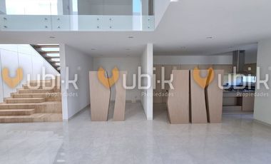 COLINAS DE SAN JAVIER - RESIDENCIA NUEVA EN VENTA ZAPOPAN CERCA ANDARES