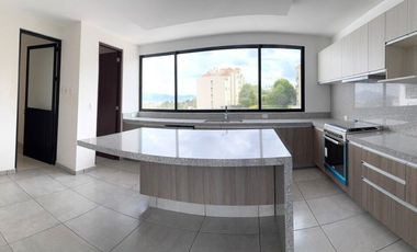 PENTHOUSE EN VENTA CON DOBLE SEGURIDAD EN LOMAS VERDES, NAUCALPAN DE JUÁREZ