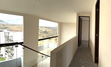 PENTHOUSE EN VENTA CON DOBLE SEGURIDAD EN LOMAS VERDES, NAUCALPAN DE JUÁREZ