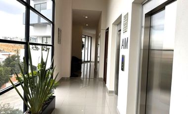 PENTHOUSE EN VENTA CON DOBLE SEGURIDAD EN LOMAS VERDES, NAUCALPAN DE JUÁREZ