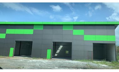 Se alquila galera en Mañanitas de 180-200 mts!!!