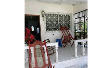 VENTA CASA  DE 450 METROS