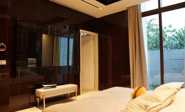 OCEAN REEF ISLAND / 1050M2 / 4 HABITACION/ LUJOSO / LINEA BLANCA