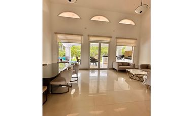 Se Vende Espectacular Casa En Tucan Country Club