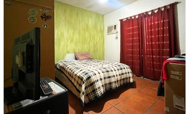 Venta Casa 3 dormitorios con Cochera y Patio