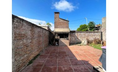 Venta Casa 3 dormitorios con Cochera y Patio