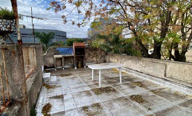 Venta De 7 Ambientes De 180m² En Villa Crespo, Fitz Roy Al 200