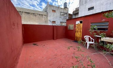 Venta De 7 Ambientes De 180m² En Villa Crespo, Fitz Roy Al 200