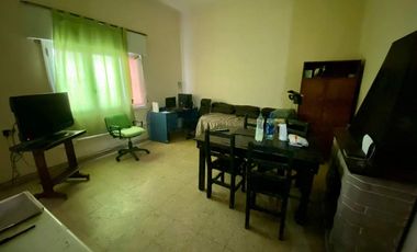 Venta De 7 Ambientes De 180m² En Villa Crespo, Fitz Roy Al 200