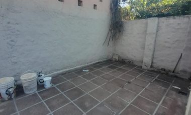 Casa en alquiler en Merlo Sur