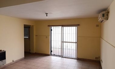 Casa en alquiler en Merlo Sur