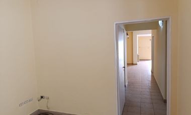 Casa en alquiler en Merlo Sur