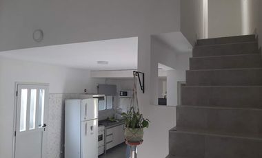 Excelente Duplex En Alquiler Temporario 2025