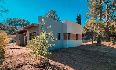 Casa Moderna 3 DORM En Costa Del Este - A ESTRENAR!