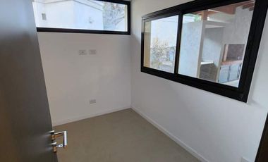 Casa Moderna 3 DORM En Costa Del Este - A ESTRENAR!