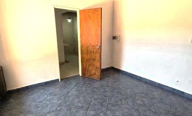 Departamento Tipo Casa en venta en Monte Chingolo