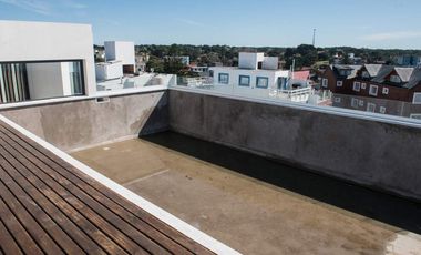DEPARTAMENTOS FRENTE AL MAR CERCIS!! DEPTO 1°B