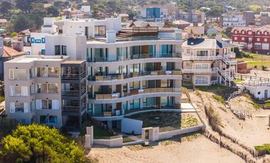 DEPARTAMENTOS FRENTE AL MAR CERCIS!! DEPTO 1°B