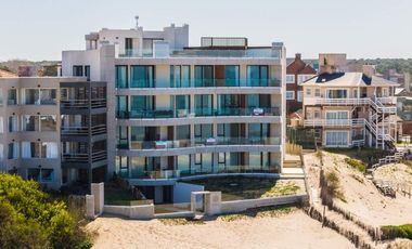 DEPARTAMENTOS FRENTE AL MAR CERCIS!! DEPTO 1°B
