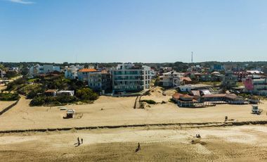 DEPARTAMENTOS FRENTE AL MAR CERCIS!! DEPTO 1°B