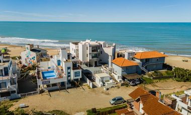 DEPARTAMENTOS FRENTE AL MAR CERCIS!! DEPTO 1°B