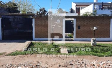 CASA 5 AMBIENTES EN LIBERTAD, MERLO. ZONA OESTE. BUENOS AIRES