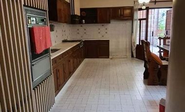 IMPORTANTE CASA CERCA DEL PARQUE SAN MARTÍN
