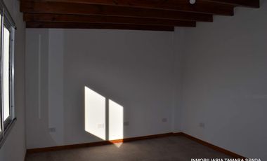 DUPLEX A ESTRENAR!! EXCELENTE CALIDAD CONSTRUCTIVA