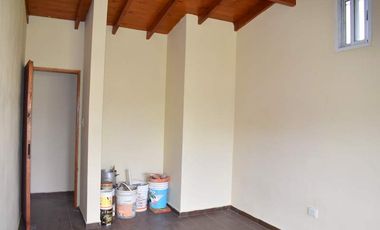 CASA CON PARQUE