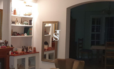Hermoso Chalet a la Venta en Coutry Club las Praderas de Lujan
