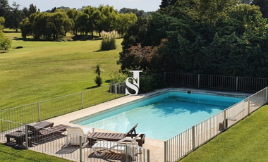 Hermoso Chalet a la Venta en Coutry Club las Praderas de Lujan