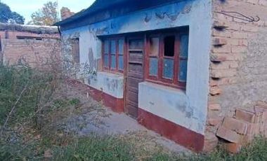 Casa a refaccionar sobre Calle 5