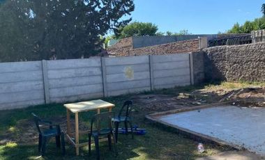 Se vende casa a 3 cuadras de pleno centro en General Alvear, Mendoza