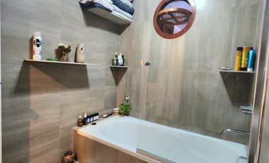 INCREIBLE CASA CON PISCINA