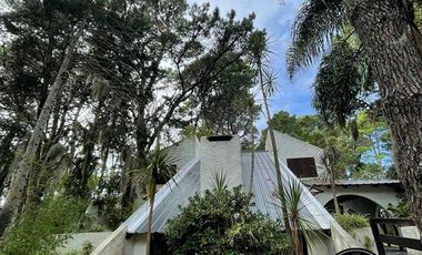 Casa en Costa del Este - Avenida 2 y Las Rosas - VENTA