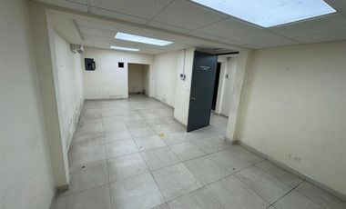 Bodega comercial en venta en  Ave. Nogalar en San Nicolás
