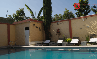 Hotel en Venta La Posada, a solo 3 min del Rollo parque acuático.