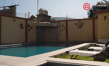 Hotel en Venta La Posada, a solo 3 min del Rollo parque acuático.