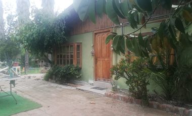 VENTA DE TERRENO CON CASAS